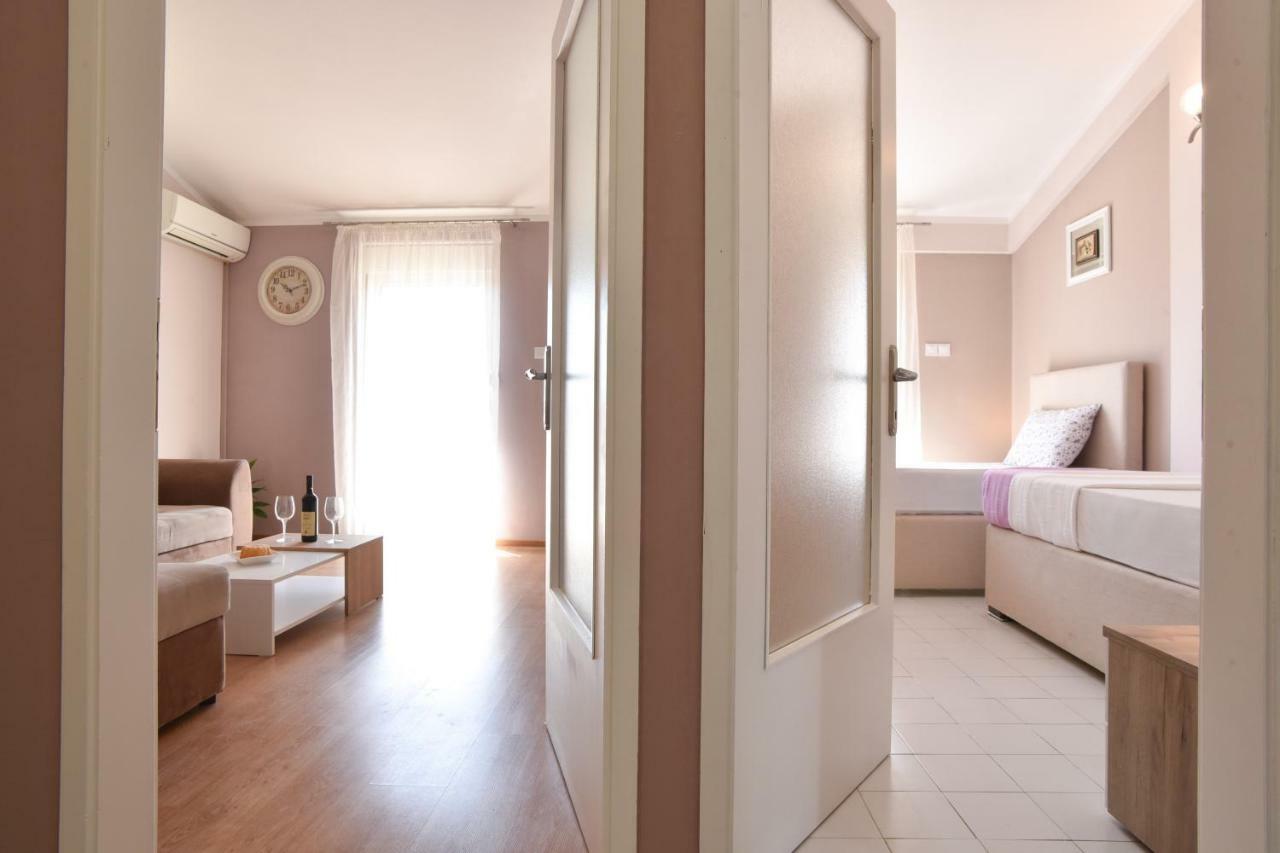 بودفا Apartment Nada 01 المظهر الخارجي الصورة