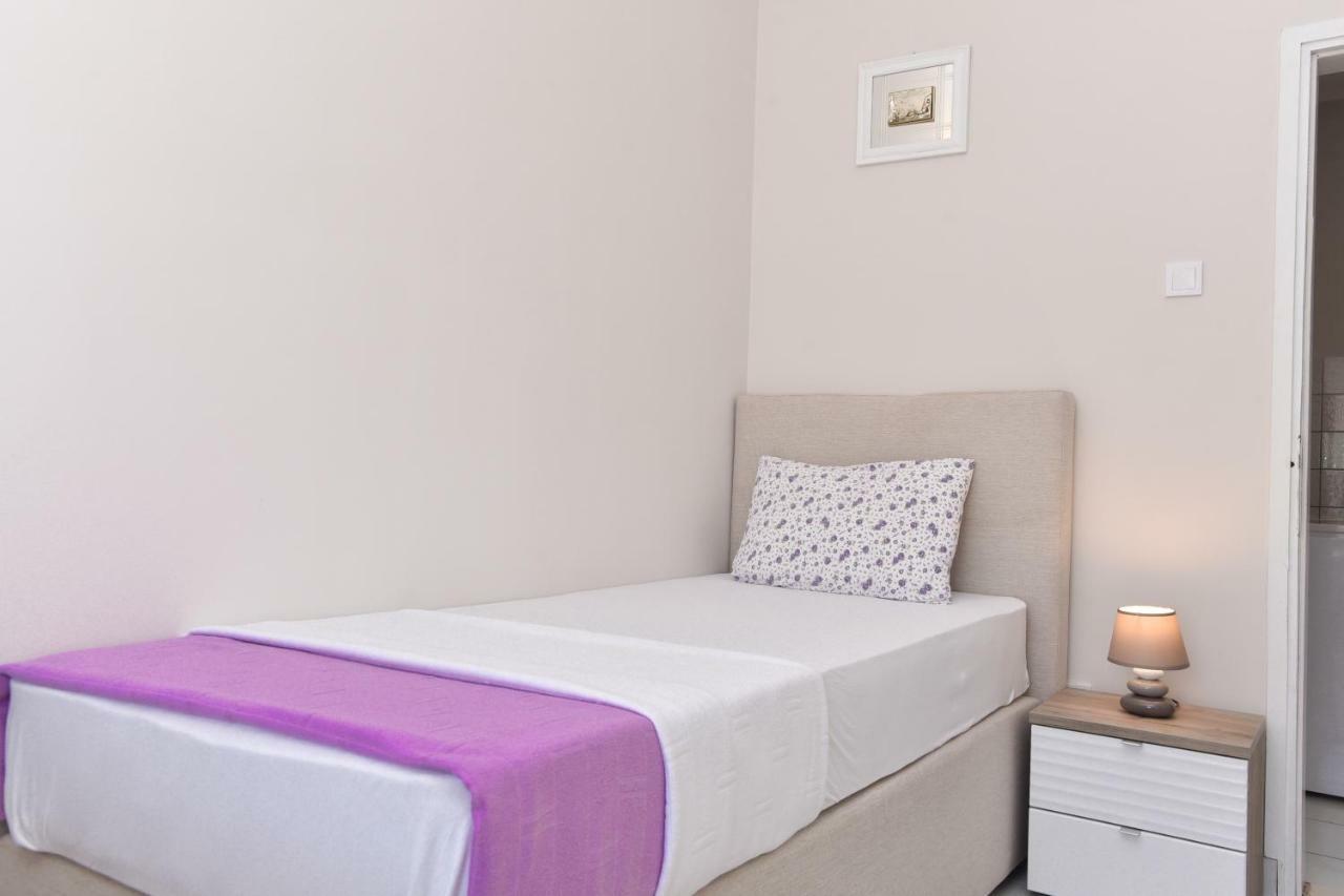 بودفا Apartment Nada 01 المظهر الخارجي الصورة